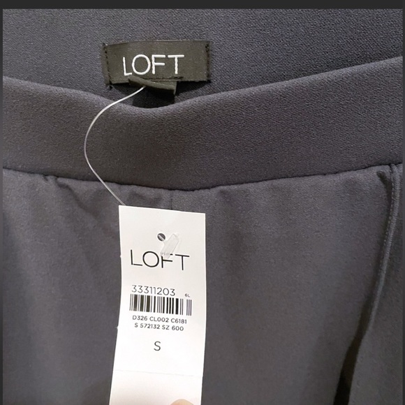 Loft Coastal Gray Pintucked Fluid Taper Pull On High Waist Ankle Pants NWT - Picture 3 of 8